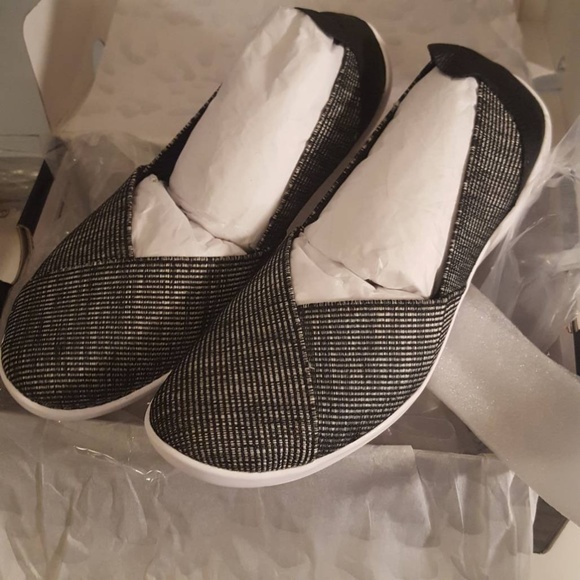 Jessica Simpson Shoes Lanie Slip On Black 85 Poshmark